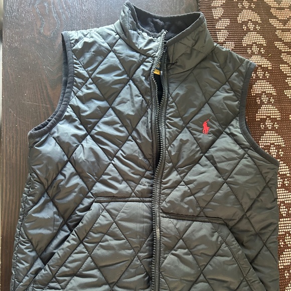 Ralph Lauren Childrenswear Boy's Henson Water-Repellent Quilted Vest, Size M - Picture 6 of 6